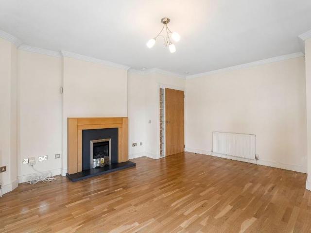 Apartment for rent in Mortonhall, Scotland