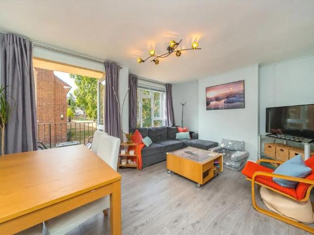 Apartment for rent in London Borough of Wandsworth, Greater London
