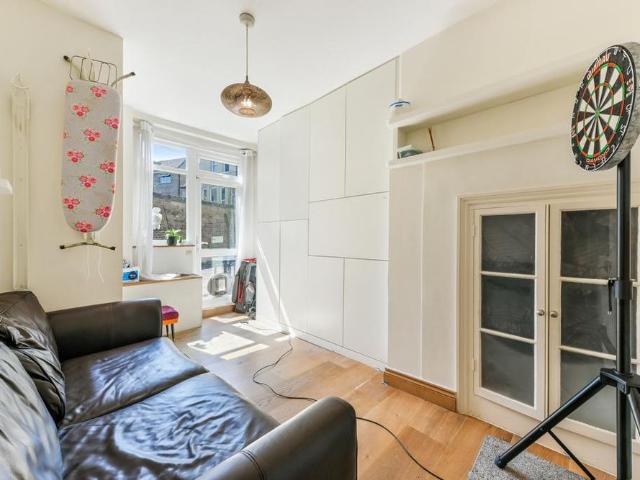 Apartment for rent in Putney, Greater London