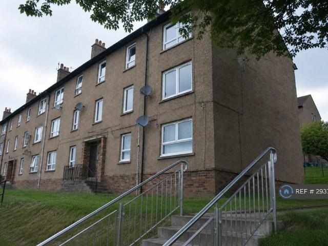 Flat for rent in Law, Scotland