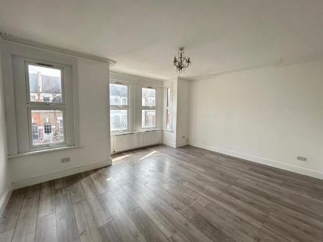 Apartment for rent in Greater London