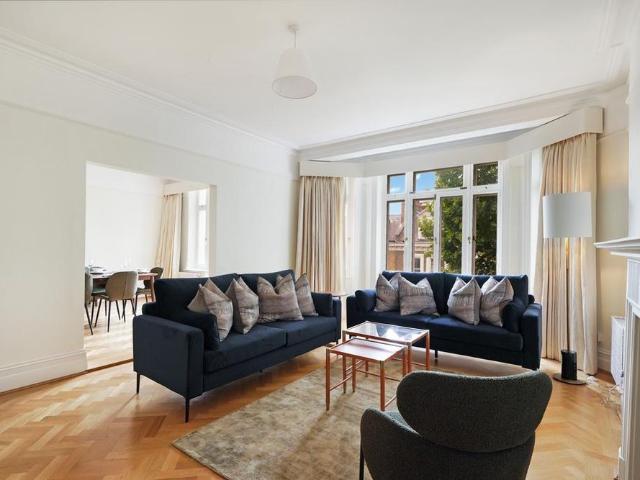 Apartment for rent in Royal Borough of Kensington and Chelsea, Greater London