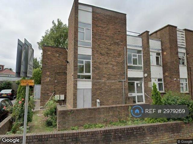Flat for rent in Wealdstone, Greater London