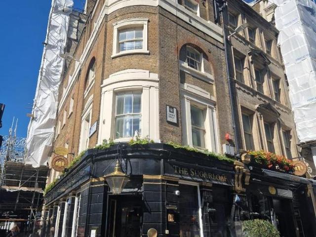 Flat for rent in Lyons, Greater London