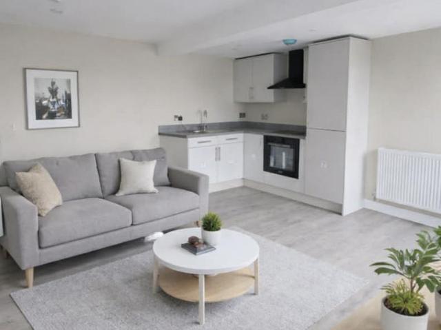 Flat for rent in Porth-y-Felin, Holyhead