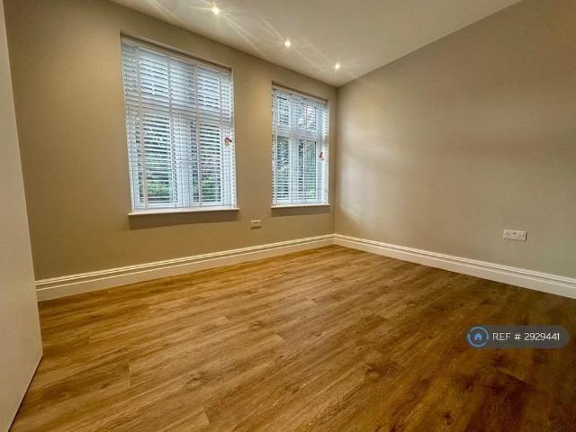 Apartment for rent in Palmers Green, Greater London