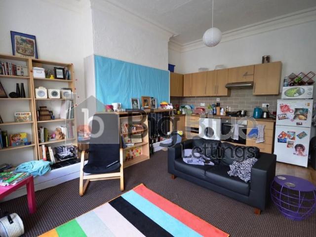 Apartment for rent in Far Headingley, Weetwood