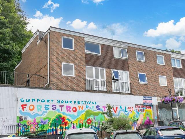 Flat for rent in Cross In Hand, East Sussex