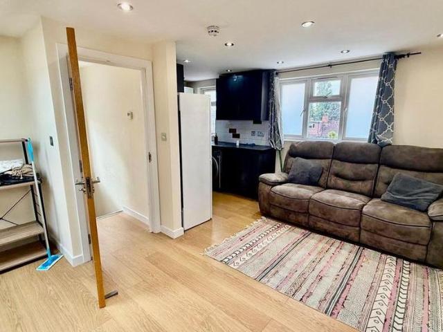 Apartment for rent in London Borough of Harrow, Greater London
