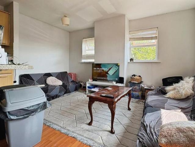 Apartment for rent in Red Hill, Worcestershire