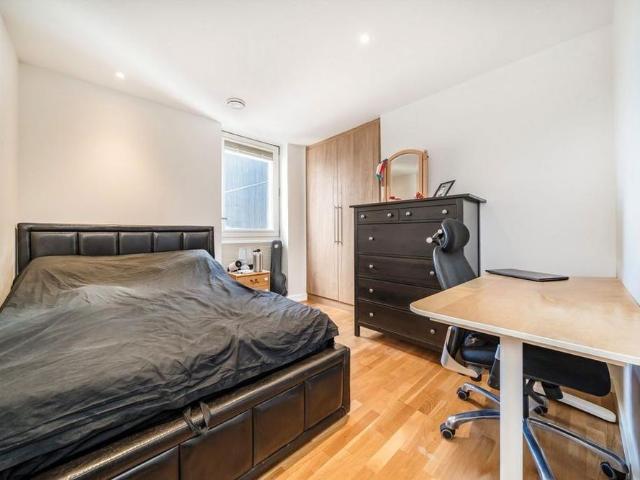 Apartment for rent in London Borough of Hounslow, Greater London
