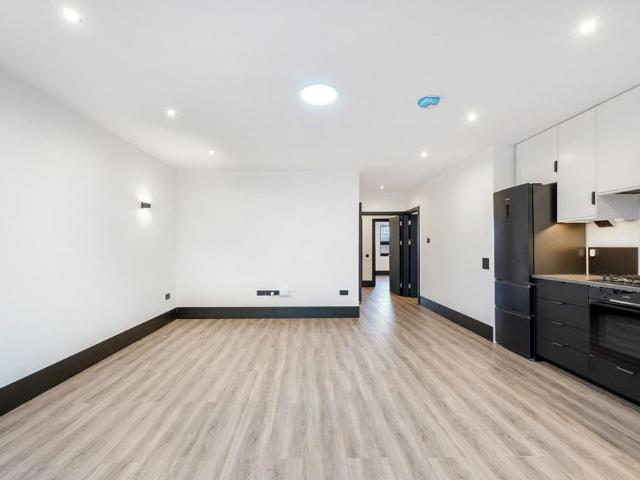 Apartment for rent in Banstead, Reigate and Banstead