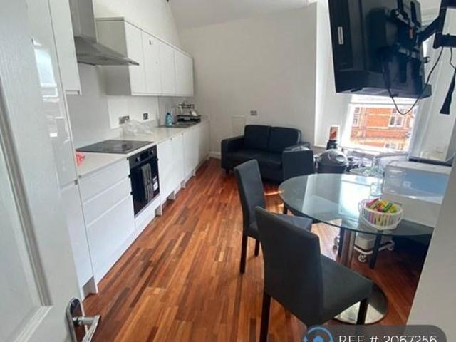 Flat for rent in Saint Giles, Bloomsbury