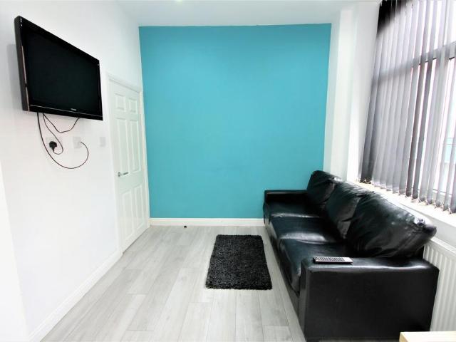 Flat for rent in Preston, Broadgate