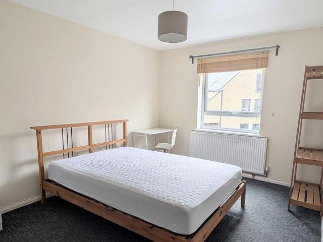 Apartment for rent in The Close, Hampshire