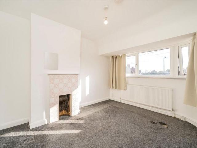 Apartment for rent in London Borough of Ealing, Perivale
