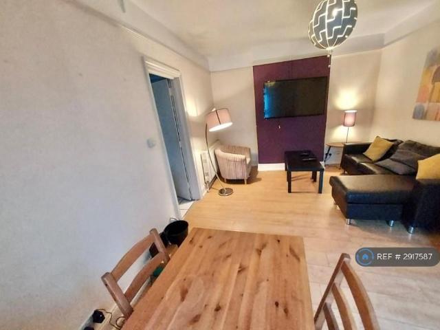 Apartment for rent in The Polygon, City Of Southampton