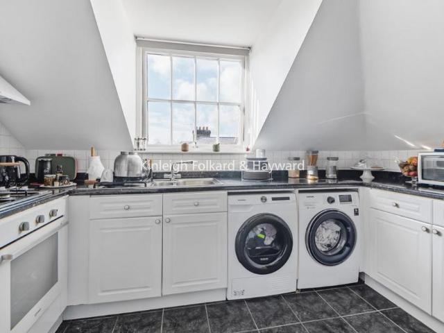 Apartment for rent in Friern Barnet, Greater London
