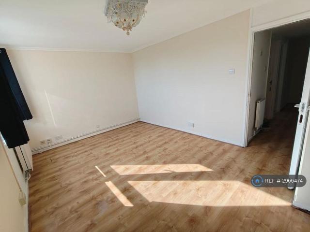 Apartment for rent in Kennington, Greater London
