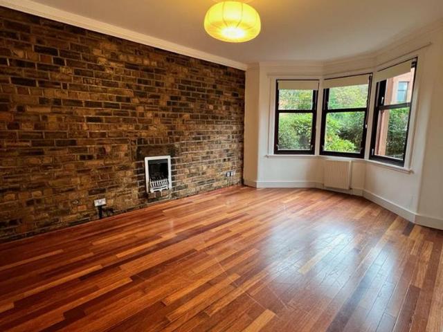 Apartment for rent in Battlefield, Glasgow