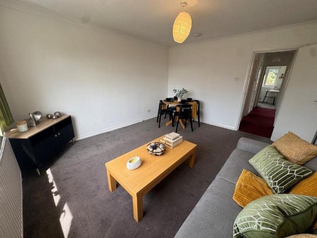 Apartment for rent in Westwood Park, City Of Southampton