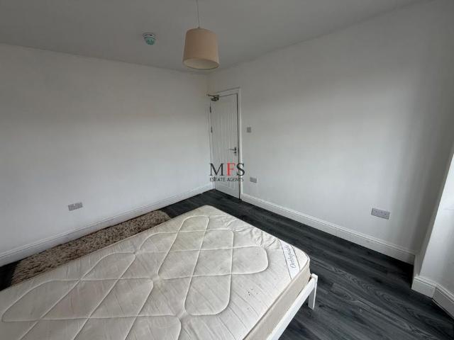 Apartment for rent in London Borough of Ealing, Greater London