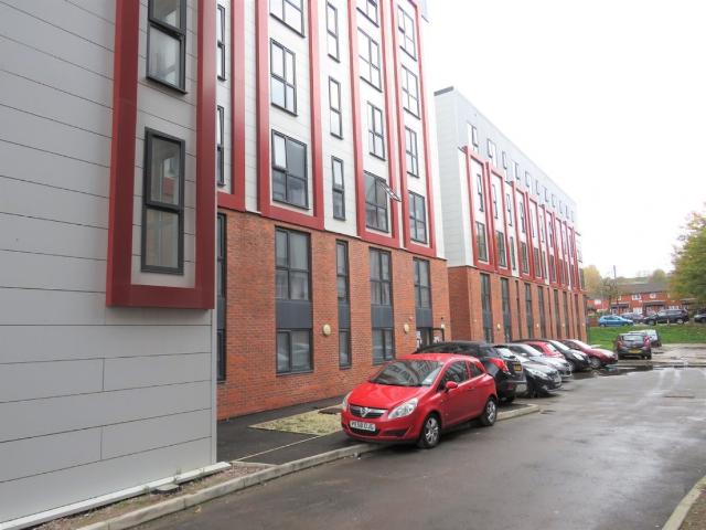 Apartment for rent in Calderstones
