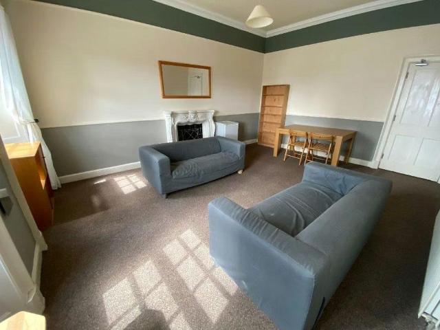 Apartment for rent in Southside, Scotland