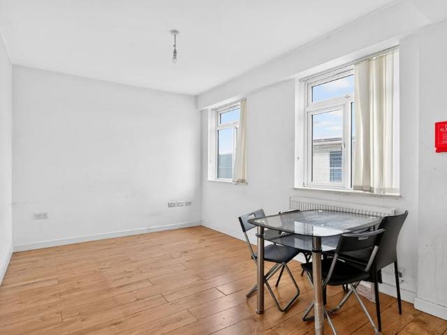 Apartment for rent in London Borough of Lewisham, New Cross