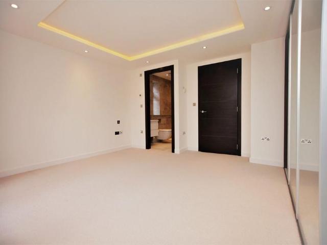 Apartment for rent in Hendon, Greater London