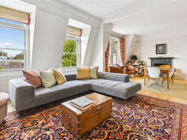 Apartment for rent in Covent Garden, Victoria