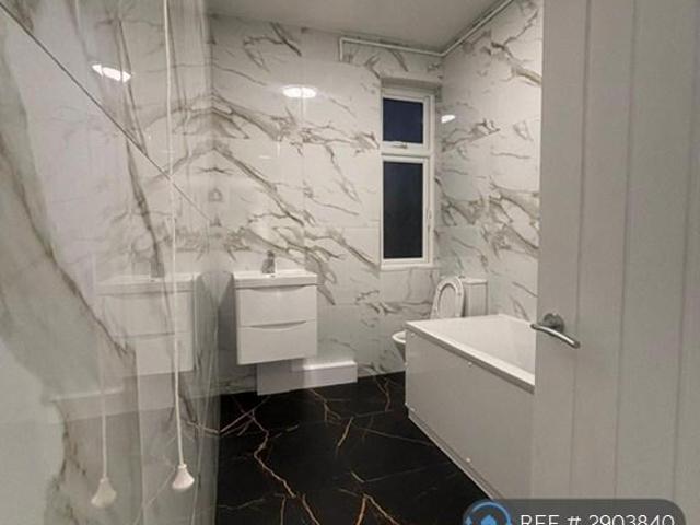 Flat for rent in Alton Barnes, Essex