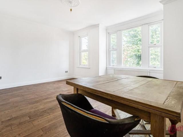 Apartment for rent in Greater London