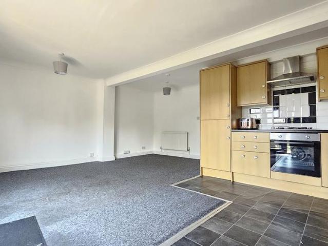 Apartment for rent in Swanscombe and Greenhithe, Monks Orchard