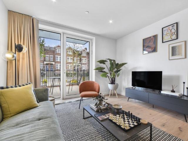 Flat for rent in London Borough of Lewisham, New Cross