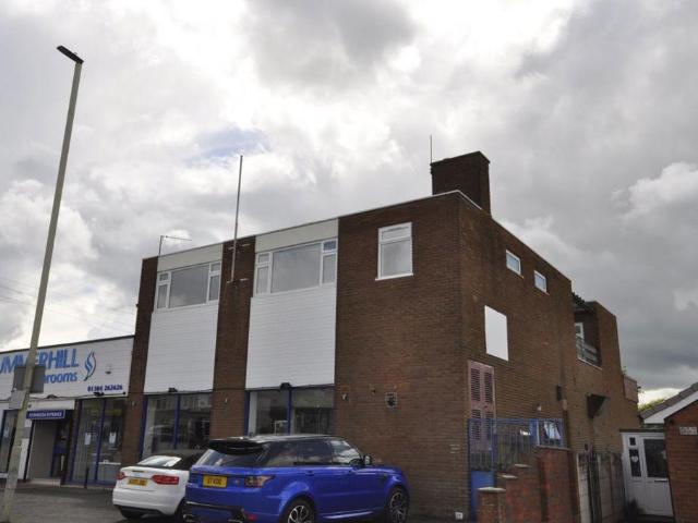 Flat for rent in Pensnett, West Midlands