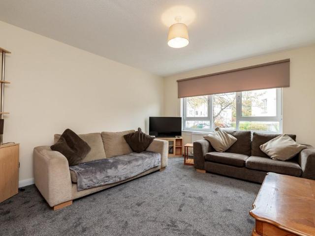 Flat for rent in Ferryhill, Ballindoch