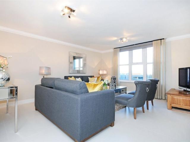 Apartment for rent in Belsize Park, Greater London