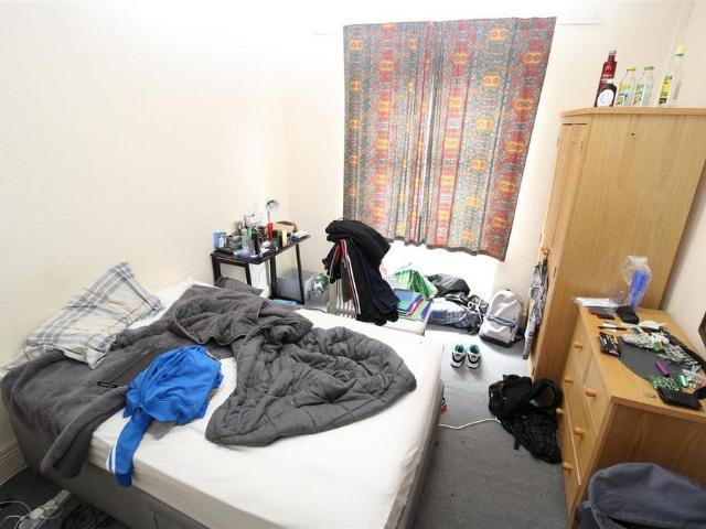 Apartment for rent in Pontypridd, Wales