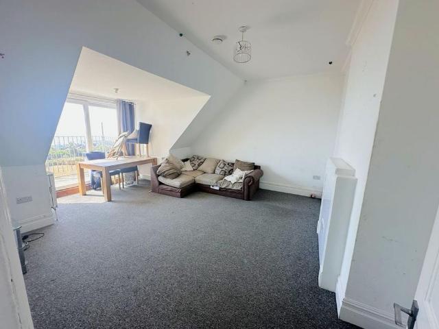 Apartment for rent in West Marina, Guestling Green