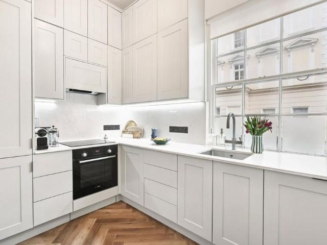 Apartment for rent in Pimlico, Greater London