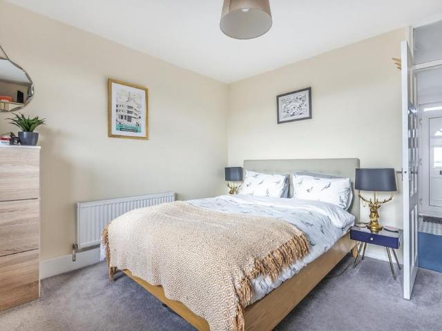 Apartment for rent in Streatham Hill, Greater London