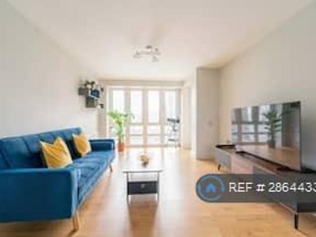 Flat for rent in Isle Of Dogs, Isle Of Man
