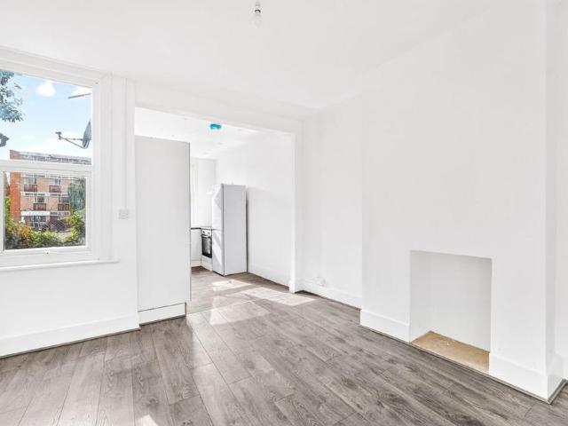 Apartment for rent in London Borough of Haringey, Greater London