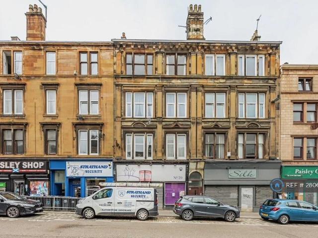 Flat for rent in Castlehead, Glenburn