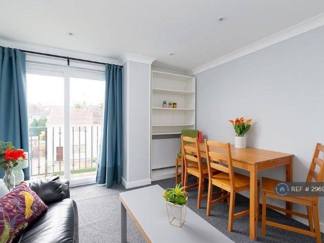 Apartment for rent in Blackford, Scotland