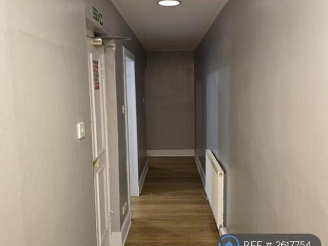 Flat for rent in Gayfield, Broughton