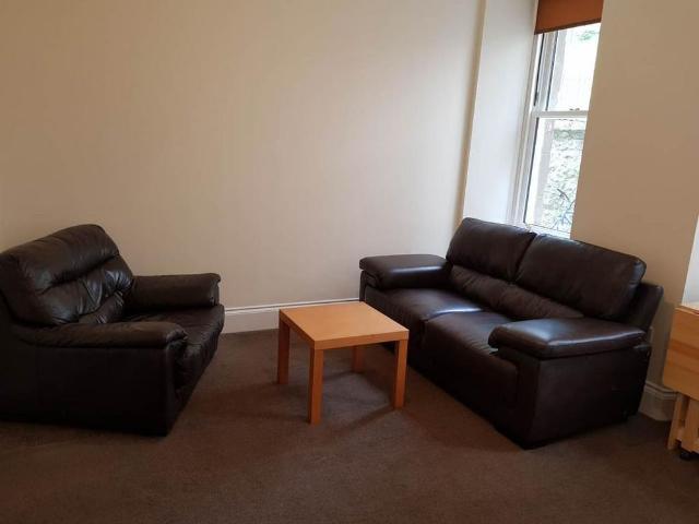 Apartment for rent in Bridgend, Moneydie