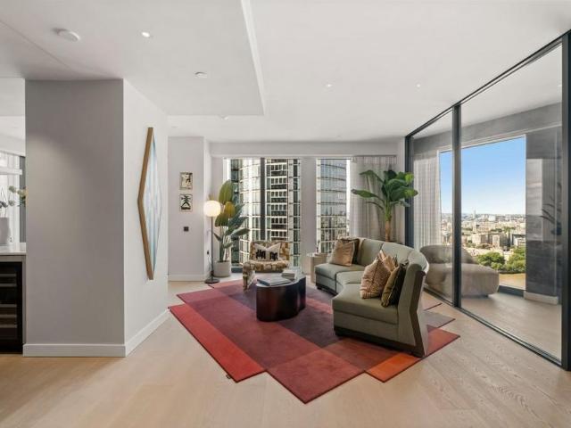 Apartment for rent in London Borough of Lambeth, Greater London