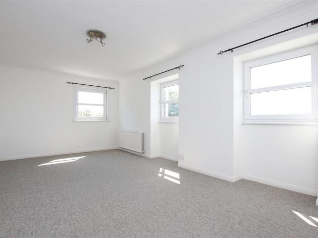 Flat for rent in Dulcote, Bath And North East Somerset
